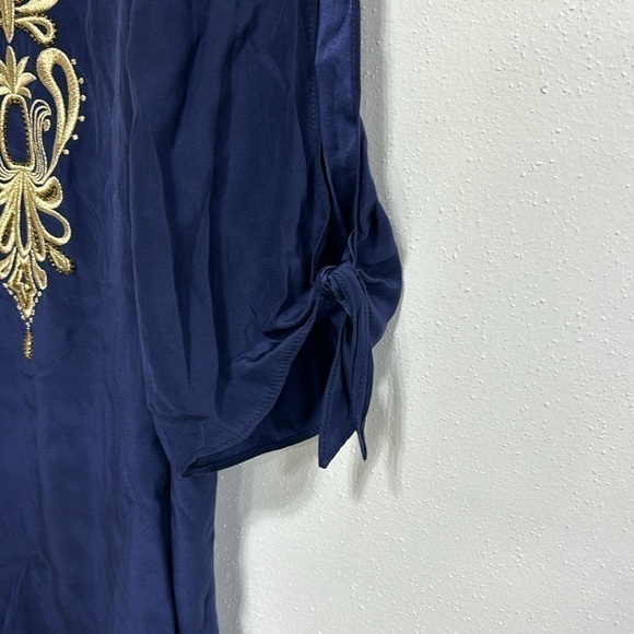Lilly Pulitzer cold shoulder embroidered v neck 100% silk shirt size Medium - Picture 3 of 10